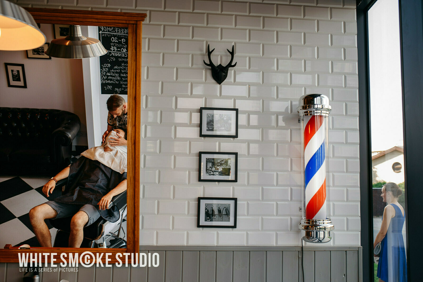 Ślub w plenerze, Stara Oranżeria, Kasia i Artur 182 Kasia_Artur_010_hopchop_barbershop