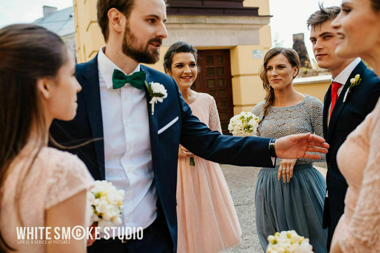 Ślub w Pałacu Obory w kwitnących magnoliach, Paulina i Tomek 24 Reportaz slubny Konstancin Jeziorna Palac Obory sesja slubna