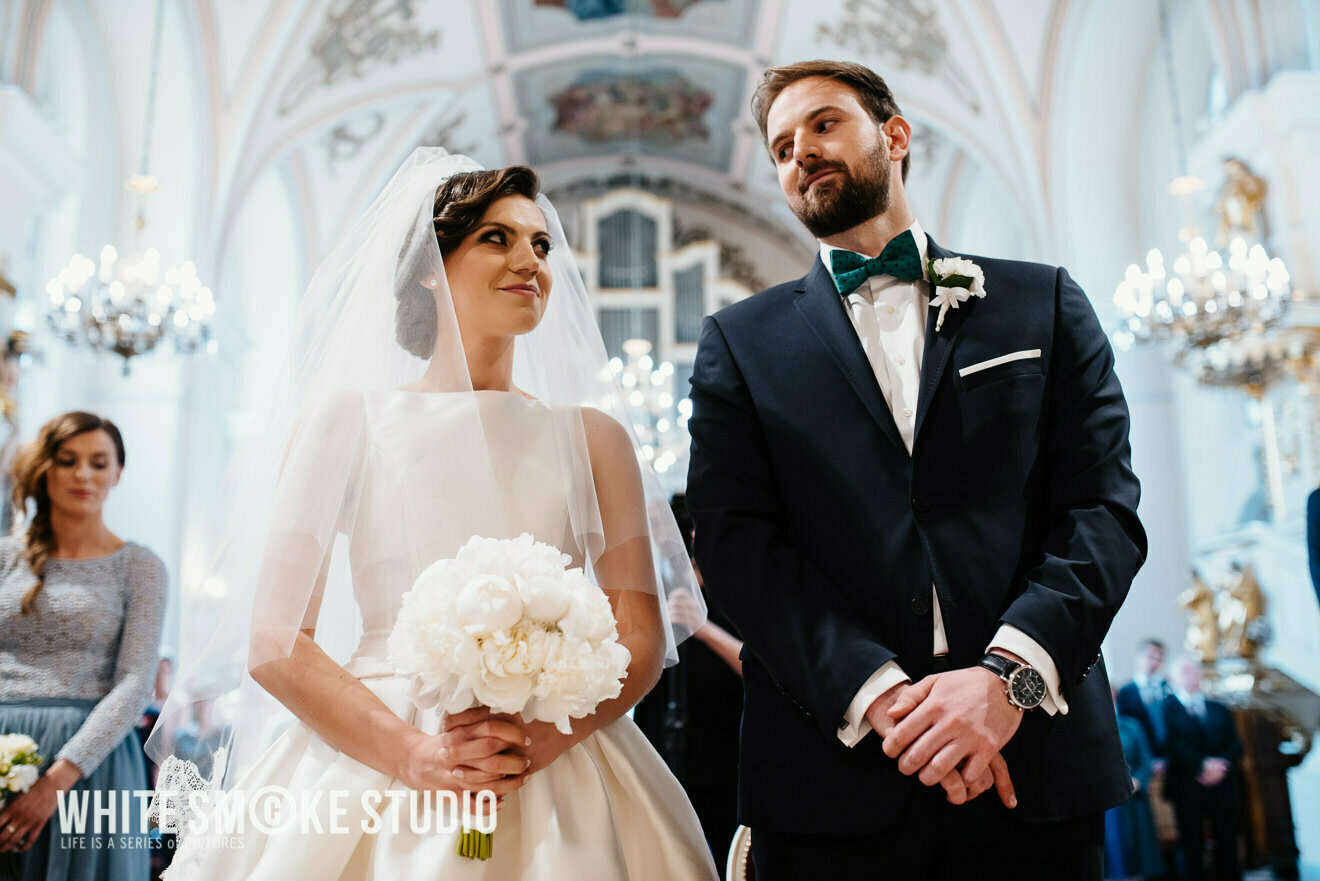 Ślub w Pałacu Obory w kwitnących magnoliach, Paulina i Tomek 31 Reportaz slubny Konstancin Jeziorna Palac Obory sesja slubna