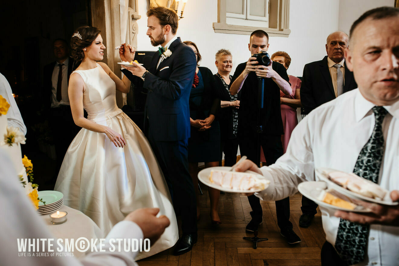 Ślub w Pałacu Obory w kwitnących magnoliach, Paulina i Tomek 107 Reportaz slubny Konstancin Jeziorna Palac Obory sesja slubna