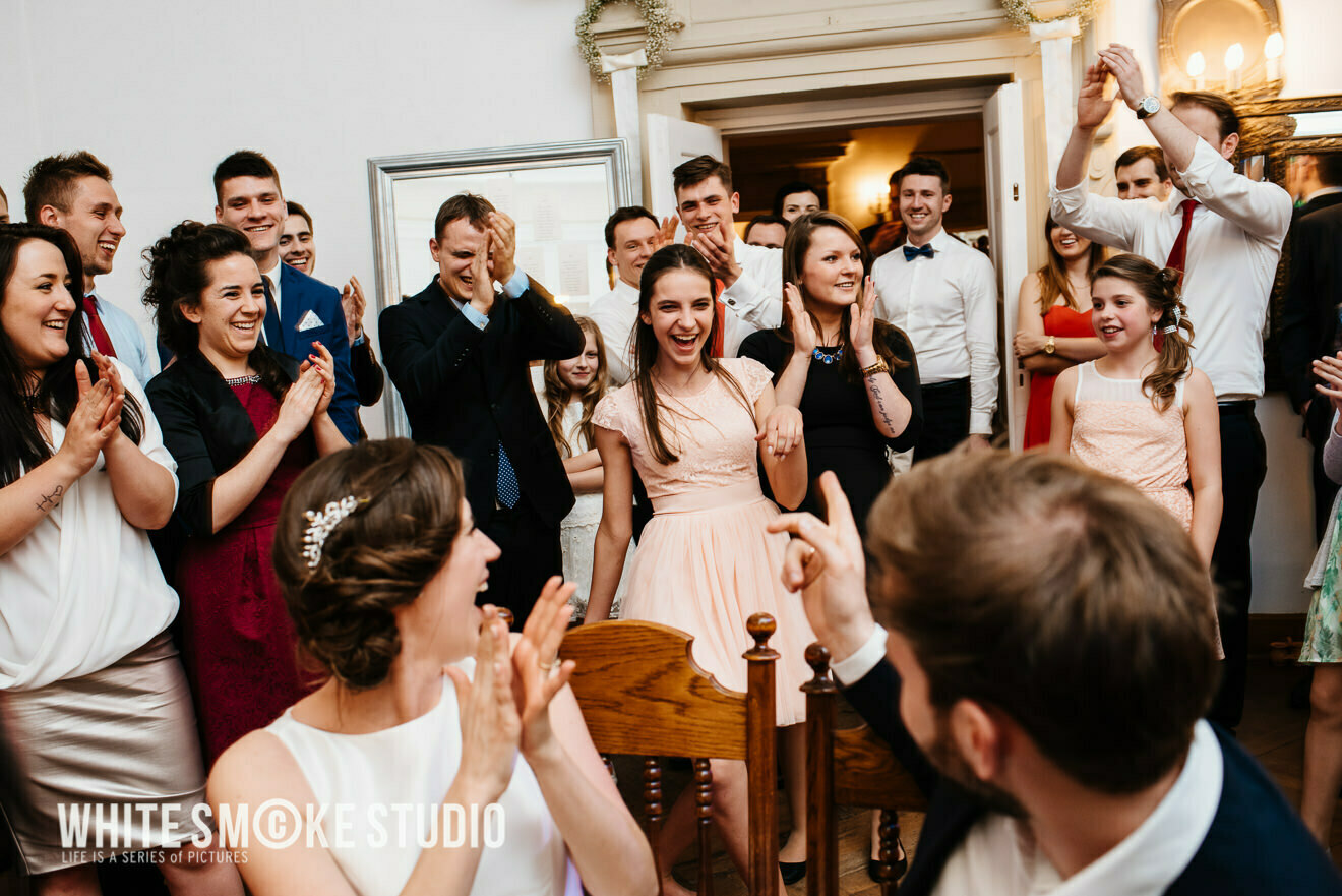 Ślub w Pałacu Obory w kwitnących magnoliach, Paulina i Tomek 116 Reportaz slubny Konstancin Jeziorna Palac Obory sesja slubna