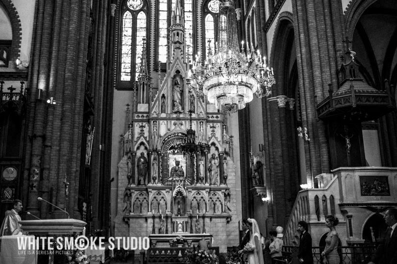 reportaz slubny Lipowy Most WhiteSmoke Studio sesja slubna best poland wedding photographers