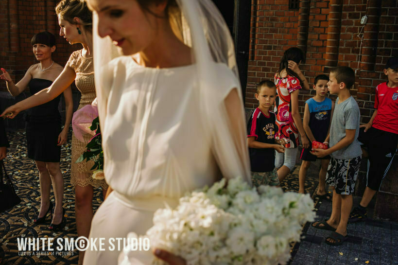 reportaz slubny Lipowy Most WhiteSmoke Studio sesja slubna best poland wedding photographers