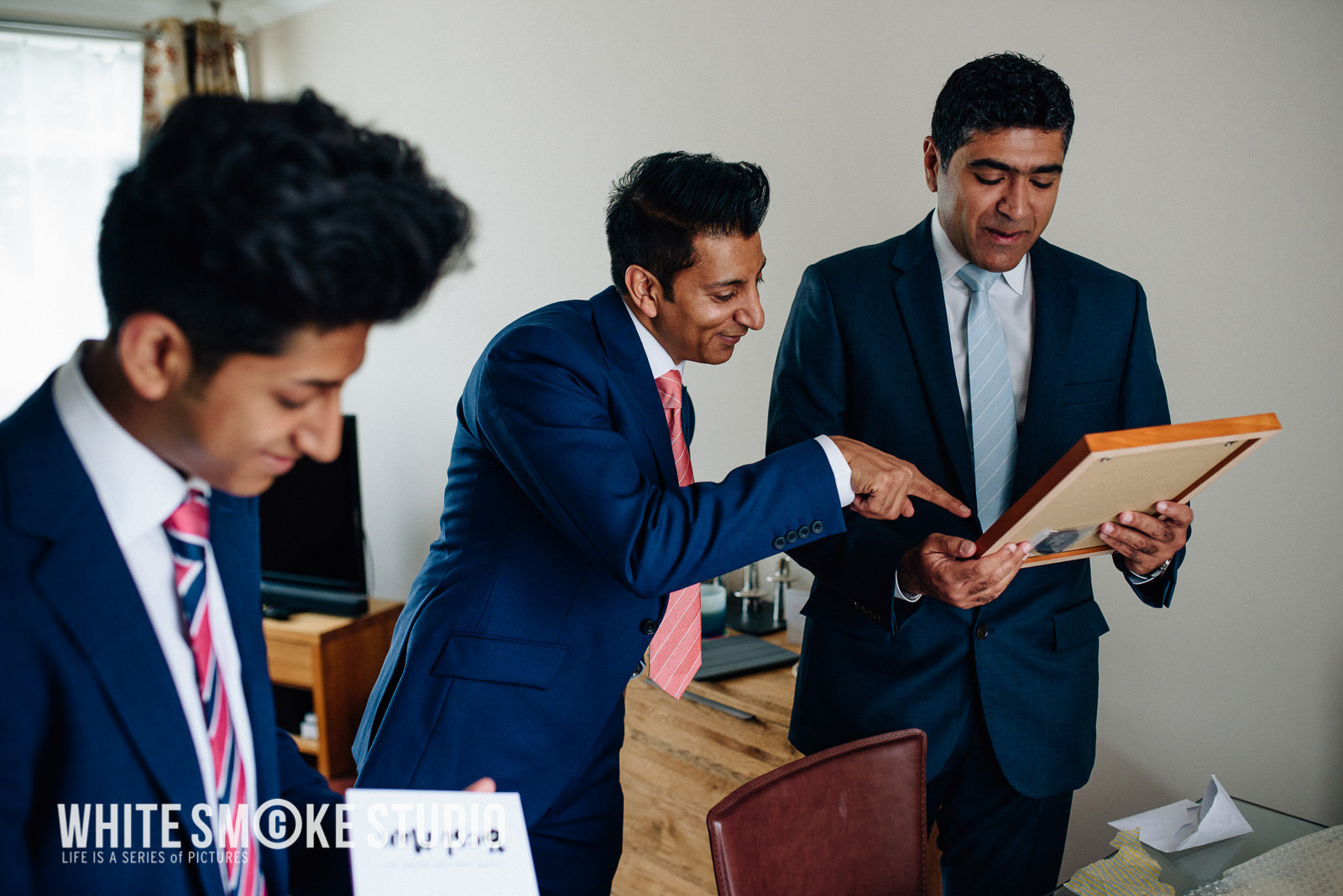 London wedding, Kew Gardens, Cambridge Cottage , Harriet i Sanj 45 harriet_sanjeev_kew_garden_044_cambridge_cottage_wedding