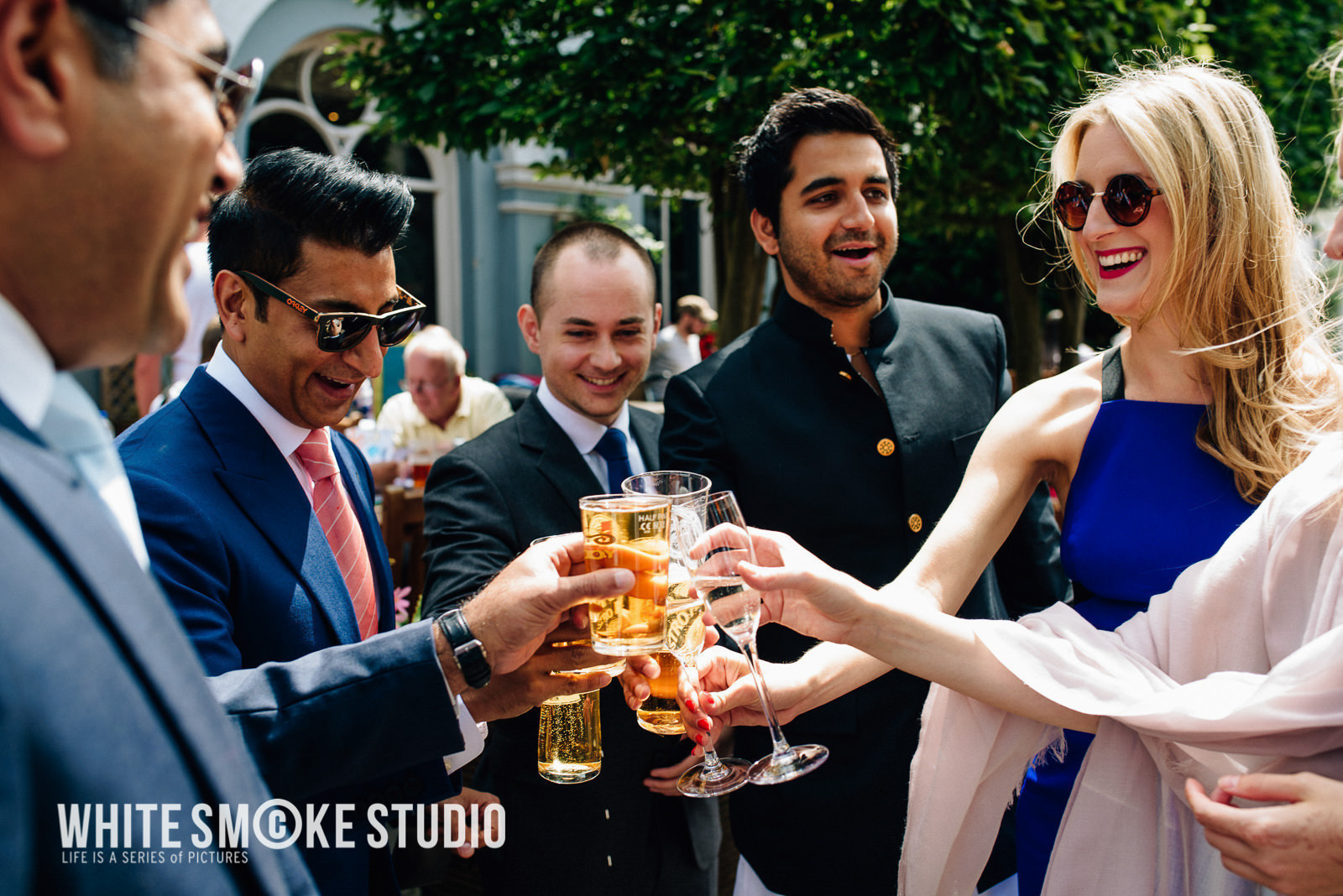 London wedding, Kew Gardens, Cambridge Cottage , Harriet i Sanj 51 London wedding