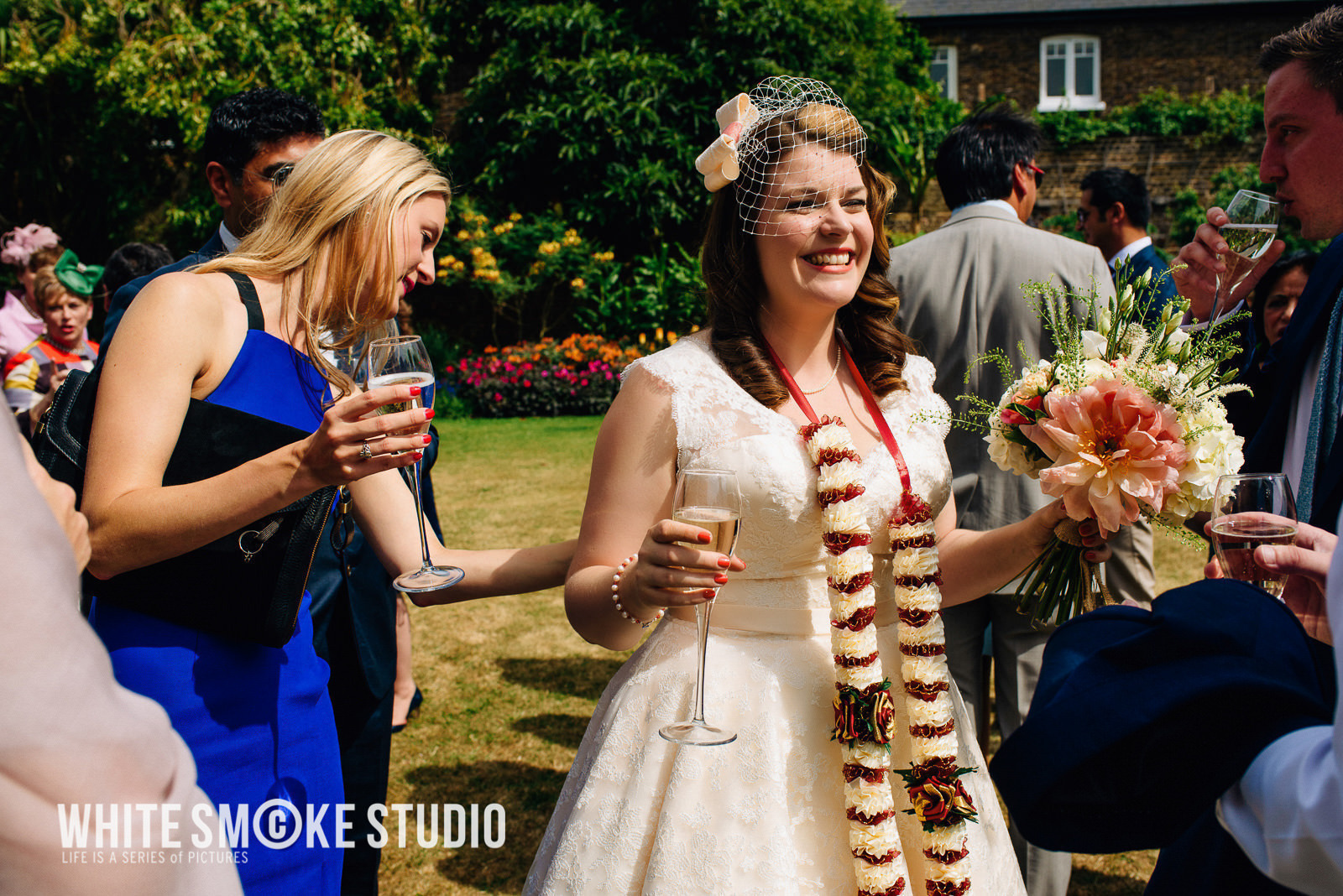 London wedding, Kew Gardens, Cambridge Cottage , Harriet i Sanj 99 harriet_sanjeev_kew_garden_098_cambridge_cottage_wedding