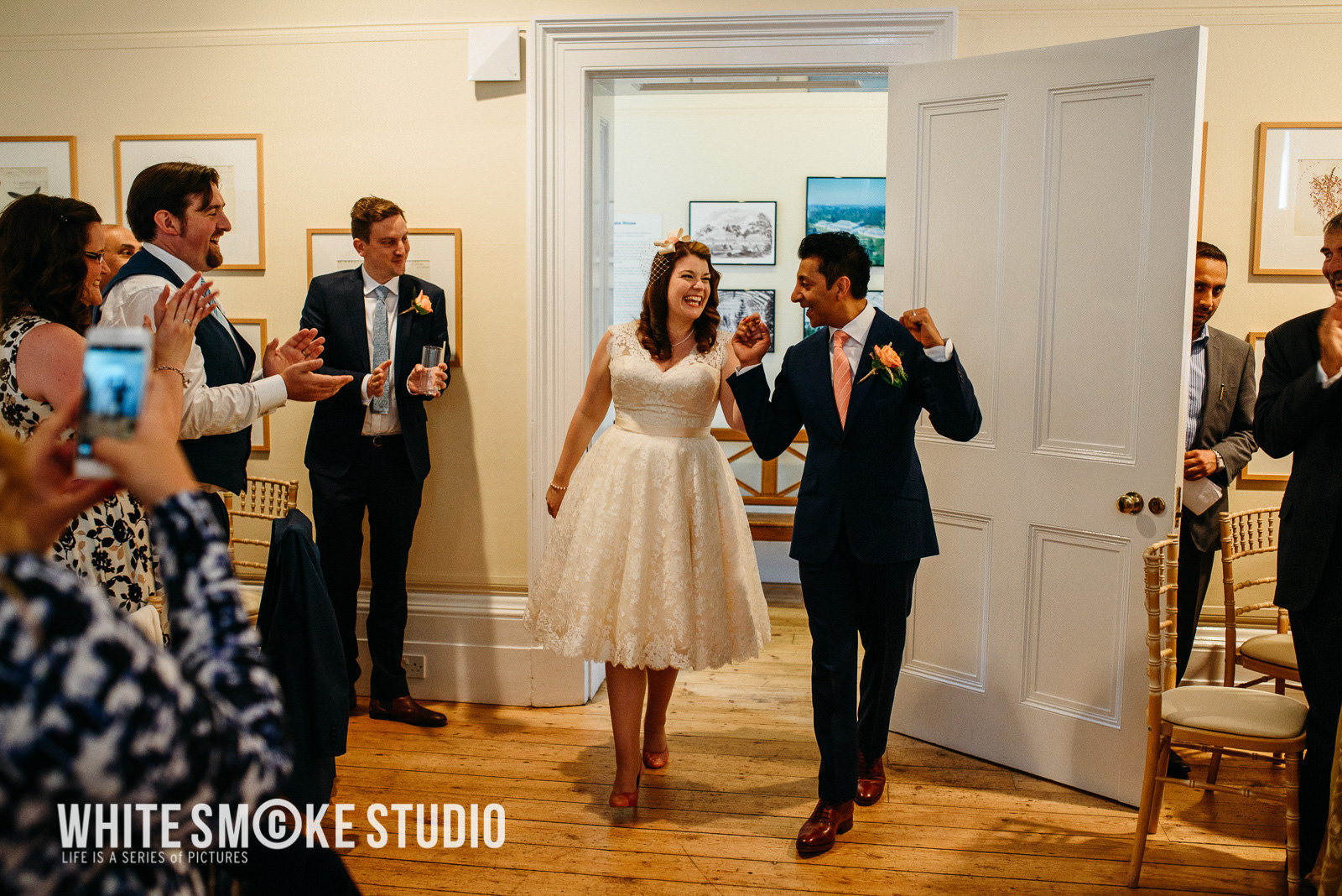 London wedding, Kew Gardens, Cambridge Cottage , Harriet i Sanj 115 harriet_sanjeev_kew_garden_114_cambridge_cottage_wedding