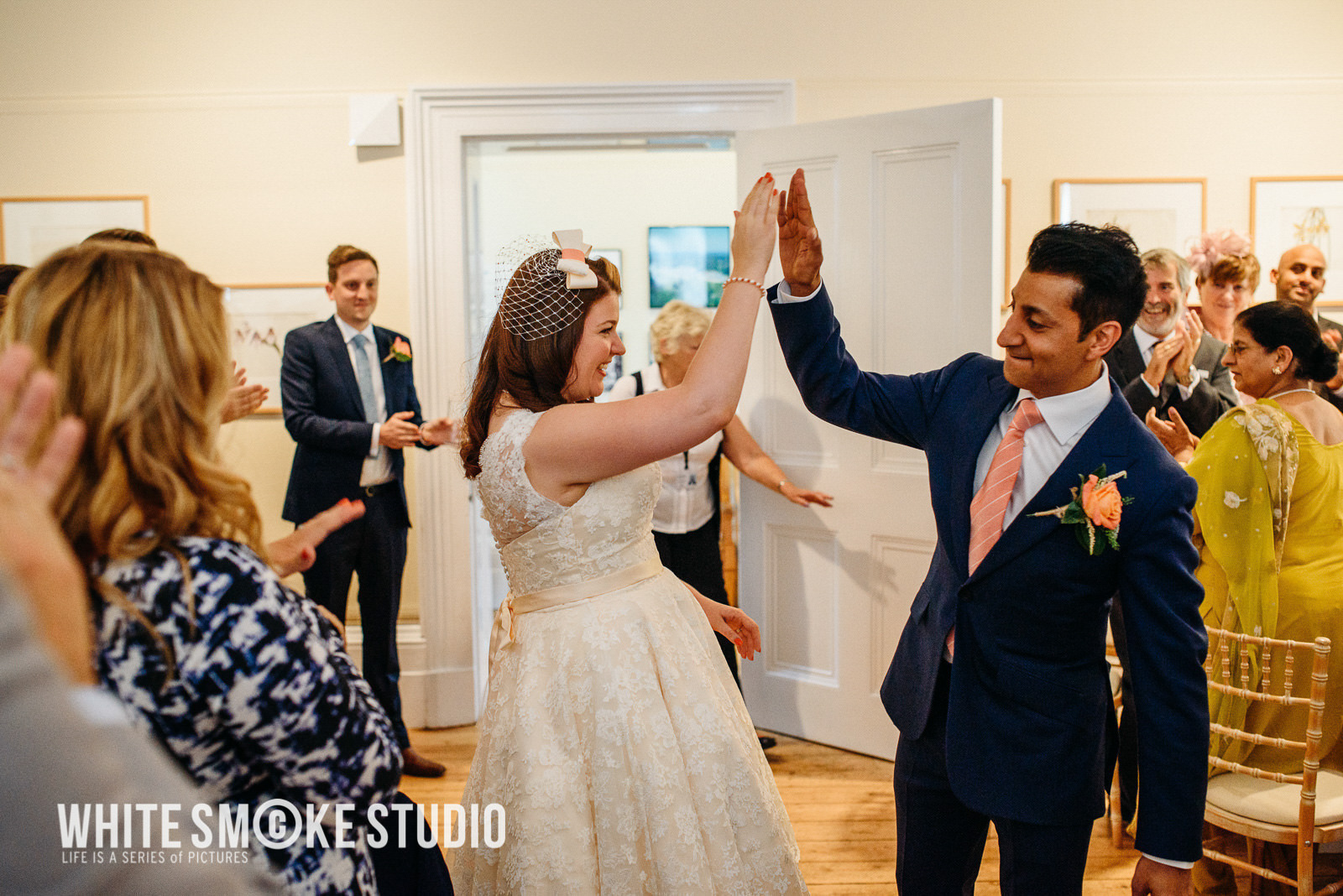London wedding, Kew Gardens, Cambridge Cottage , Harriet i Sanj 116 harriet_sanjeev_kew_garden_115_cambridge_cottage_wedding