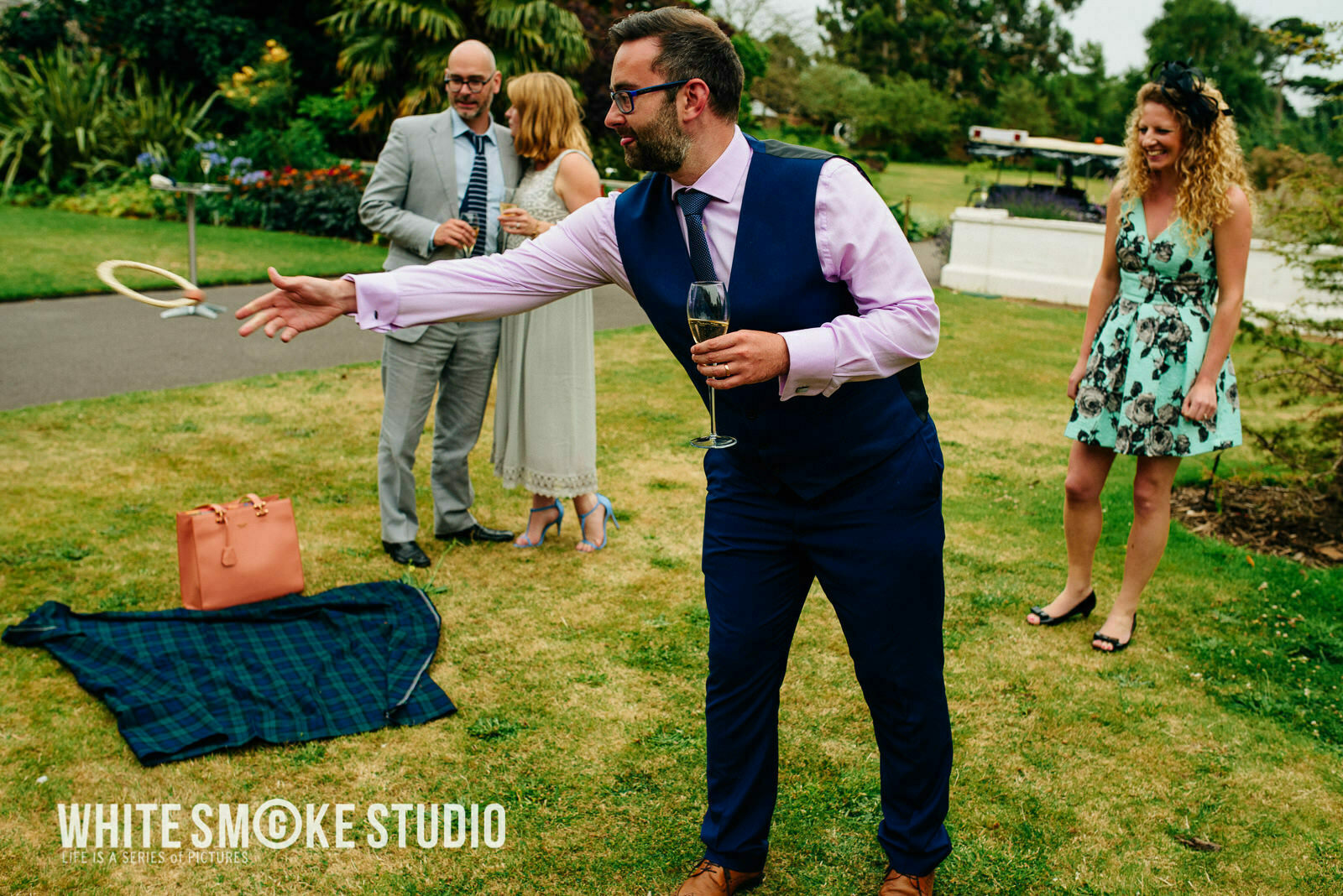 London wedding, Kew Gardens, Cambridge Cottage , Harriet i Sanj 148 harriet_sanjeev_kew_garden_147_cambridge_cottage_wedding