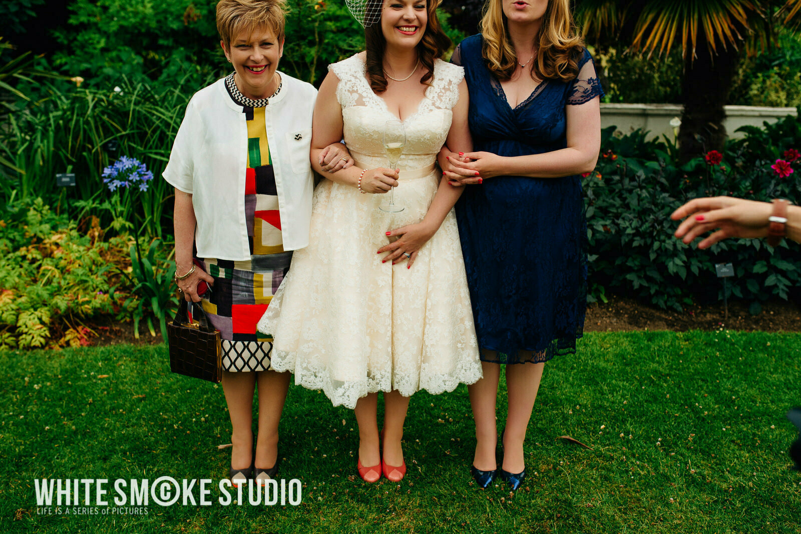 London wedding, Kew Gardens, Cambridge Cottage , Harriet i Sanj 162 harriet_sanjeev_kew_garden_161_cambridge_cottage_wedding