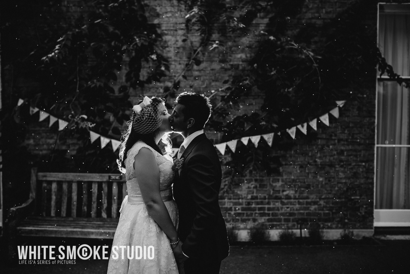 London wedding, Kew Gardens, Cambridge Cottage , Harriet i Sanj 166 harriet_sanjeev_kew_garden_165_cambridge_cottage_wedding