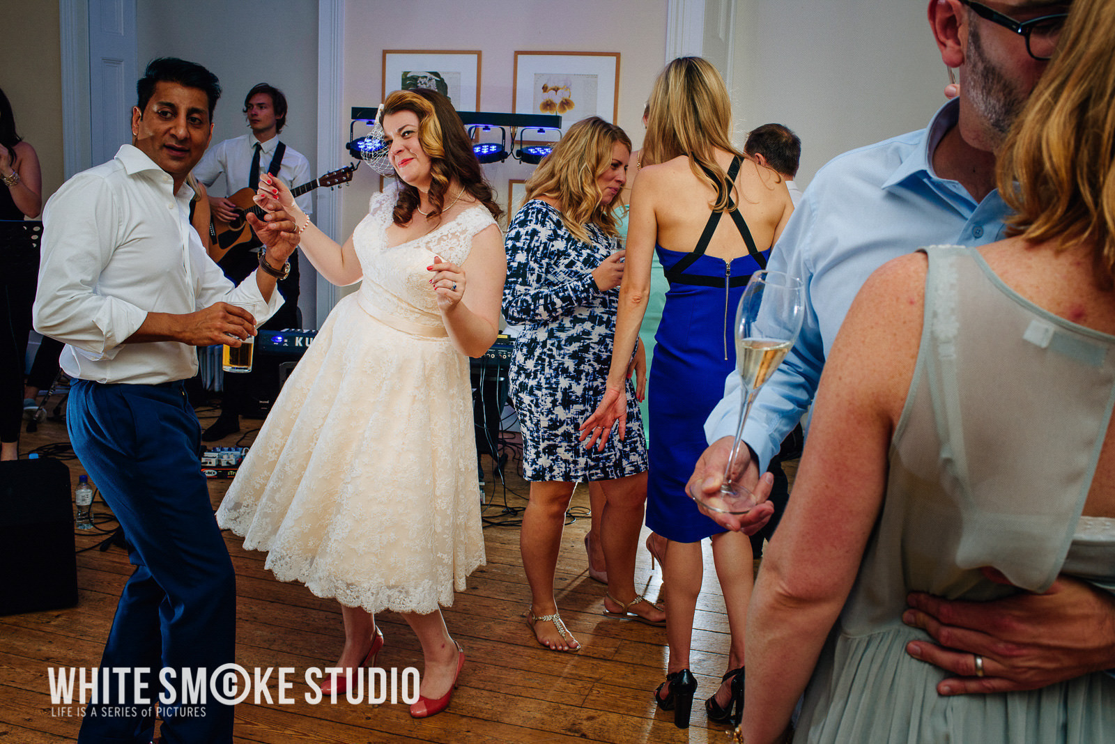 London wedding, Kew Gardens, Cambridge Cottage , Harriet i Sanj 185 harriet_sanjeev_kew_garden_184_cambridge_cottage_wedding