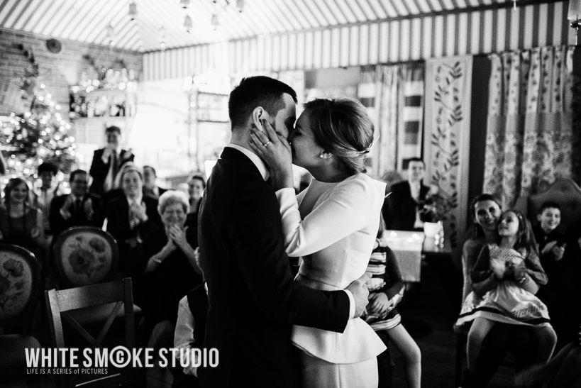 Justyna & Kamil by WhiteSmoke Studio Zimowy ślub w Restauracji “Polka” Magdy Gessler, Justyna i Kamil 124