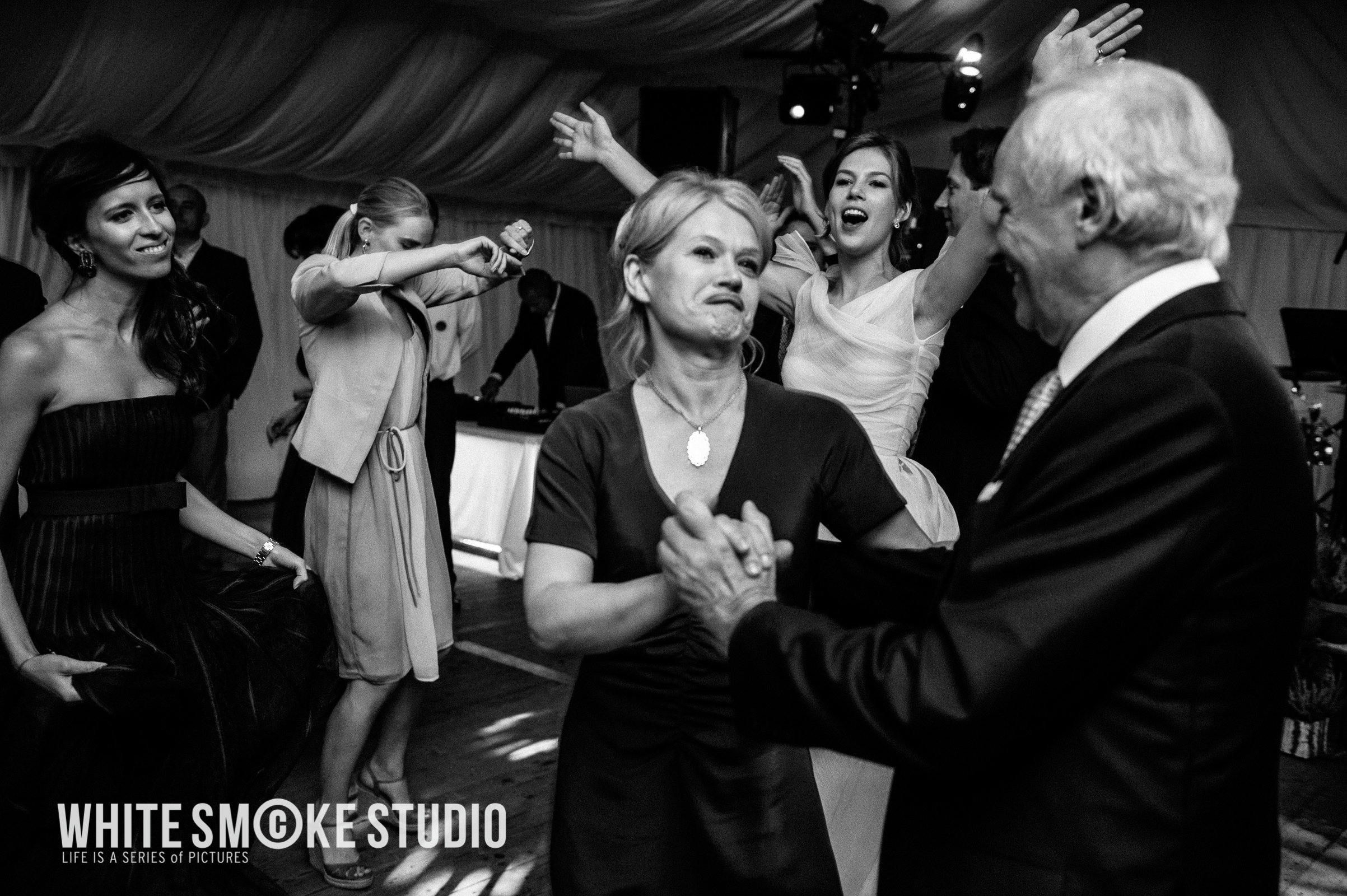 Ślub w Restauracji Endorfina Foksal, Kamila i Simon 256 Ślub w Restauracji Endorfina Foksal, Kamila i Simon 254