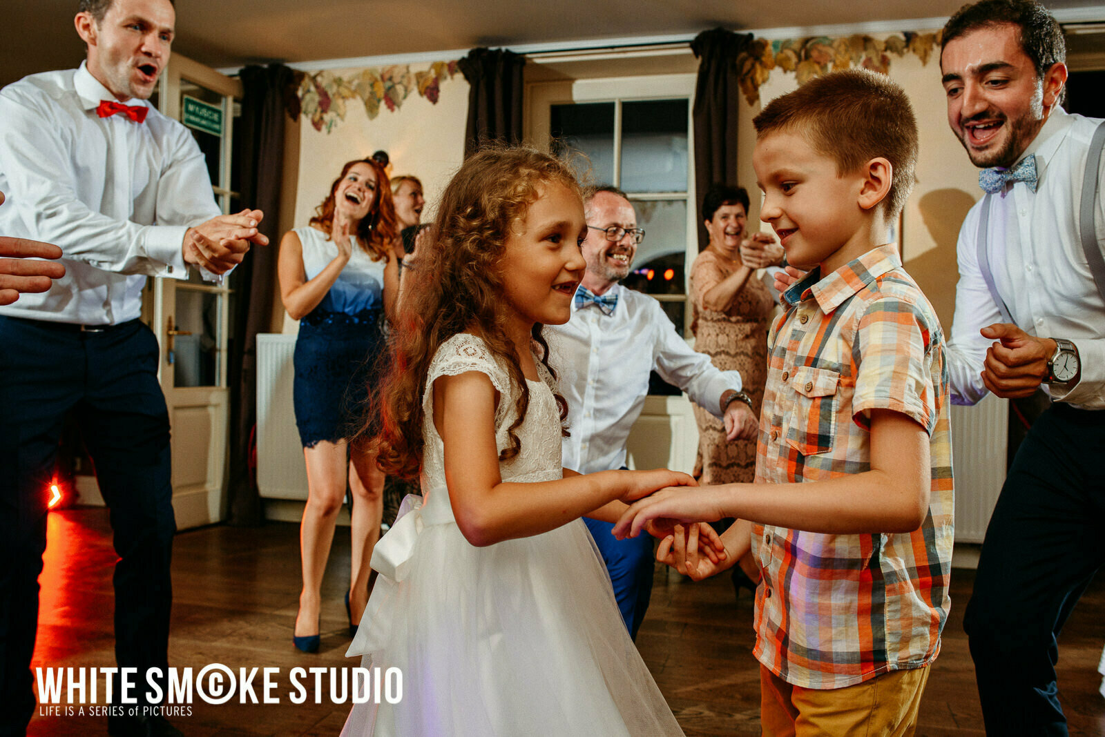 Dwór Sieraków, ceremonia plenerowa Magdy i Stuarta 223 magd_stu_0225