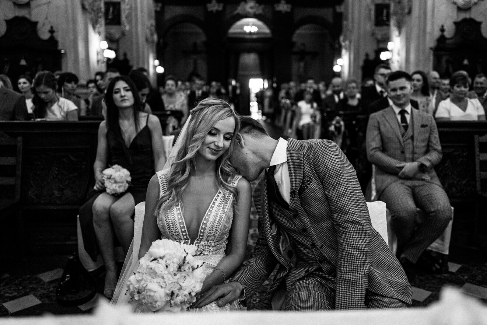 Jak wybrać fotografa na ślub? Paulina i Paweł, Dwór w Tomaszowicach 34 Reportaż ślubny Kraków