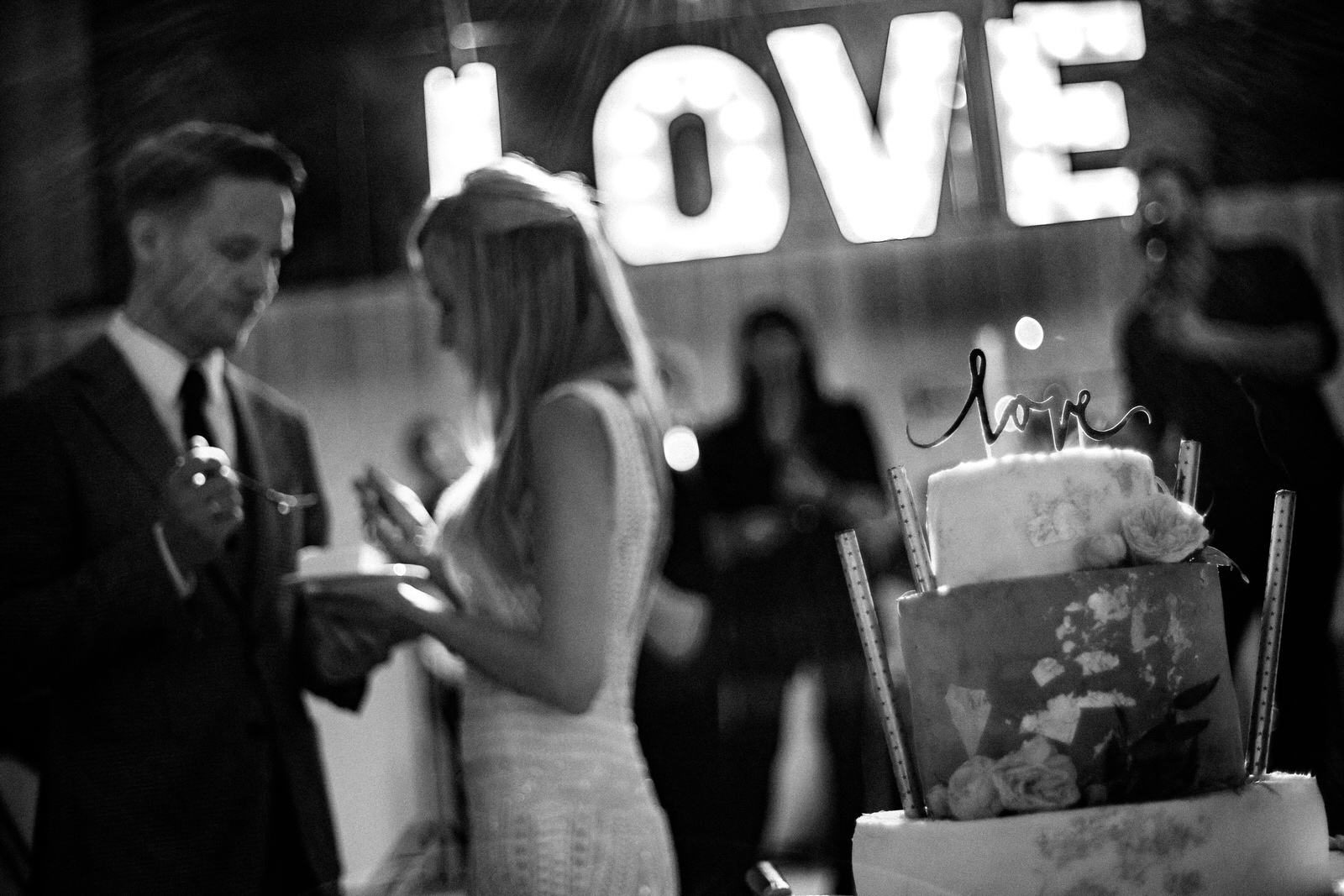 Jak wybrać fotografa na ślub? Paulina i Paweł, Dwór w Tomaszowicach 110 Jak wybrać fotografa na ślub?