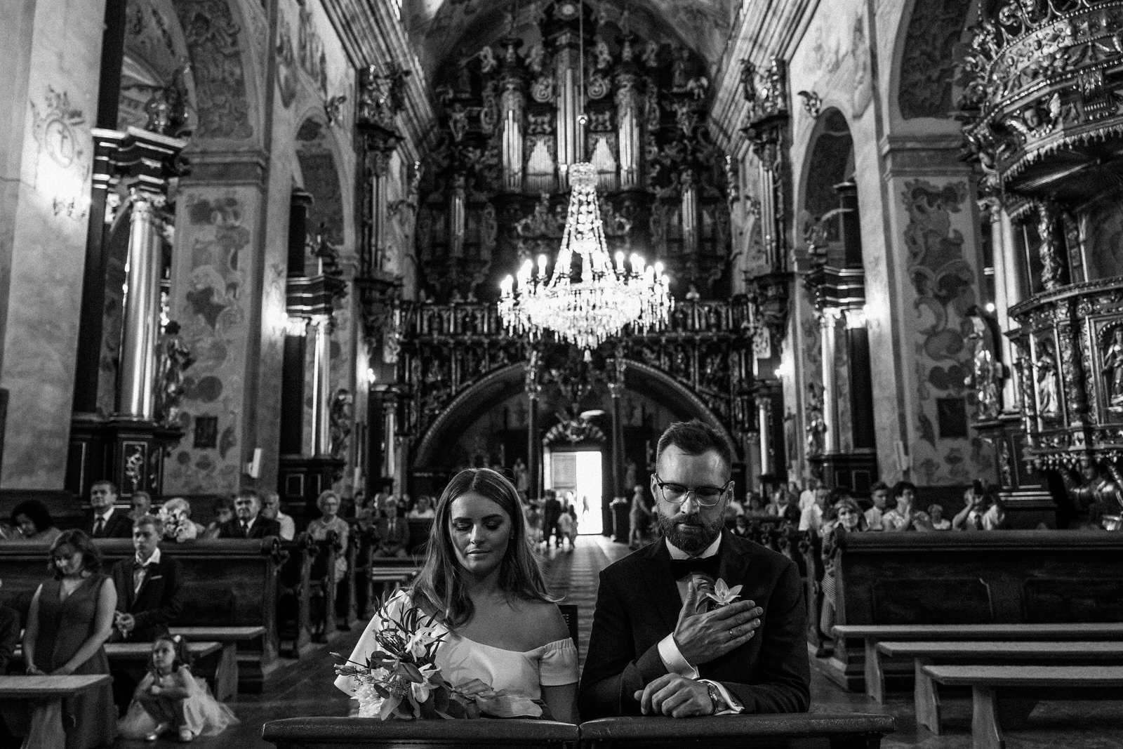Reportaż ślubny Justyny i Marcina w Sieniawie 126 Reportaż ślubny Justyny i Marcina w Sieniawie 104