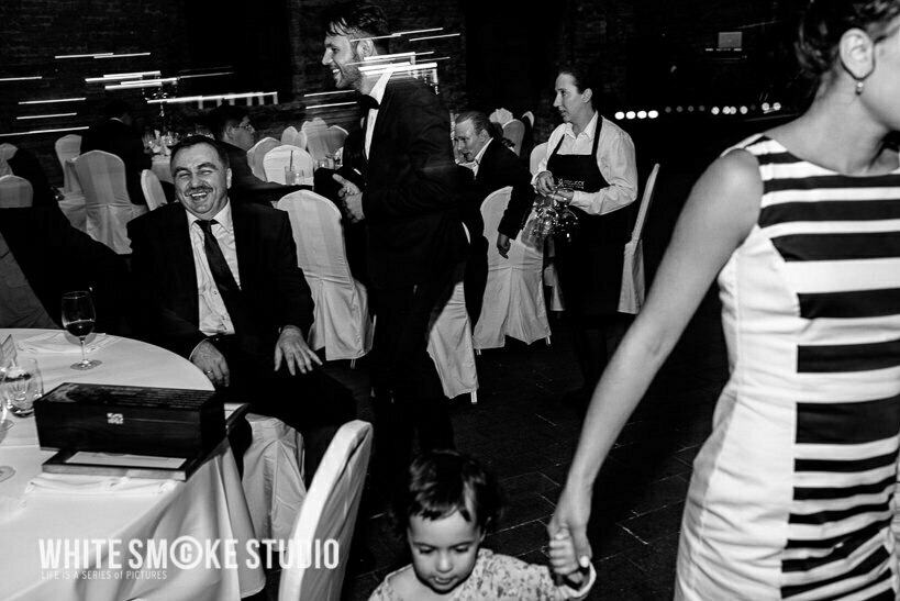 Wesele w Fortecy Kręglickich, Dominika i Wiktor 129 wedding_whitesmokestudio_lond_162